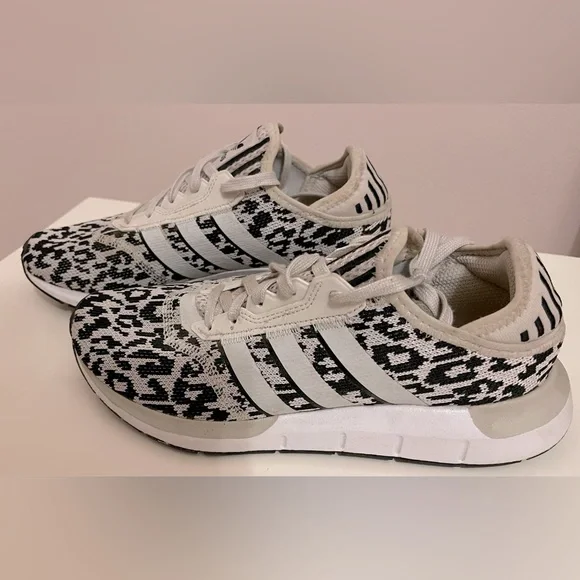 Adidas Swift Run X Sneaker Leopard Size 8 - Picture 2 of 5